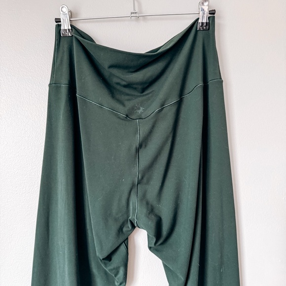 Aerie Offline Green High Rise Real Me Xtra 7/8 Legging Size XL - Picture 5 of 7